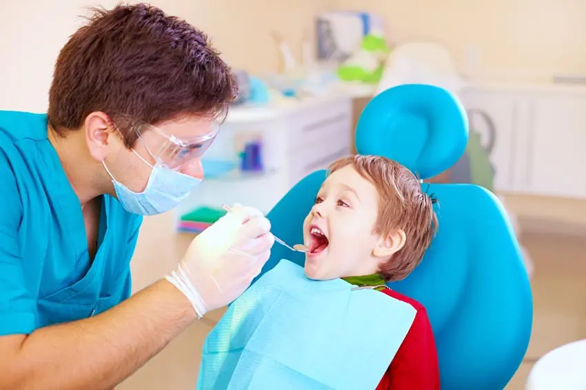 Tippek az első fogorvosi látogatáshoz